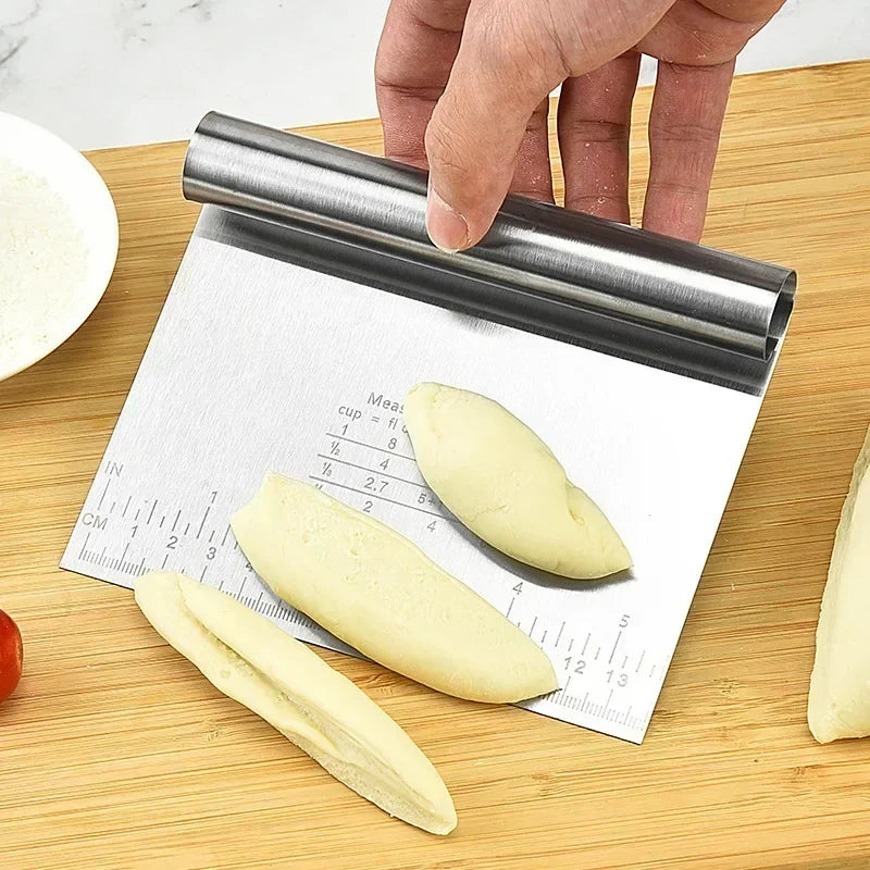 Stainless Steel Dough Scraper - Cake Smoother & Pastry Spatula for Baking