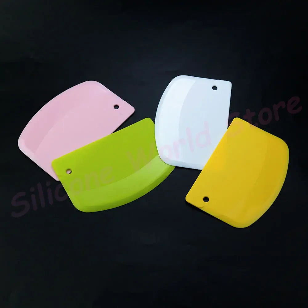 Plastic Dough Scraper & Cake Cream Spatula - Multi-Purpose Baking Tool