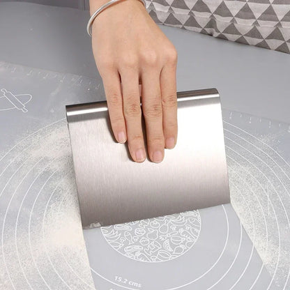 Stainless Steel Dough Scraper - Cake Smoother & Pastry Spatula for Baking